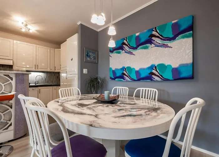 Zoey * מאקרסקה